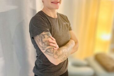 Perinteinen jäsenkorjaaja opintoni ovat jatkuneet ja valmistuminen on jo hyvin lähellä. Tarjolla on nyt myös akuutti aikoja jotka kestävät 60 min – ajat ovat tarkoitettu akuutteihin vaivoihin!